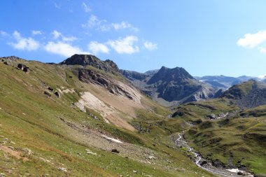 Dağ panorama ve Alp akışında Hohe Tauern Alpler, Avusturya