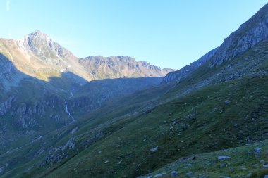 Dağ Zopetspitze ve gündoğumu Hohe Tauern Alps, Avusturya için Alp akışı