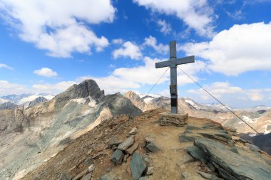 Dağ Saulkopf ve buzul panorama Hohe Tauern Alps, Avusturya için üzerinde çapraz Zirvesi