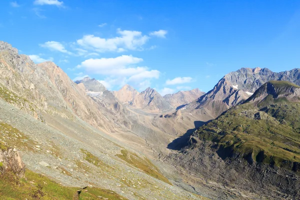 Horské panorama ve Vysoké Taury Alpy, Rakousko — Stock fotografie