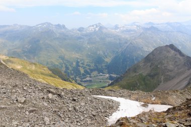 Hohe Tauern Alpler, Avusturya Felbertauern Caddesi ile dağ panorama
