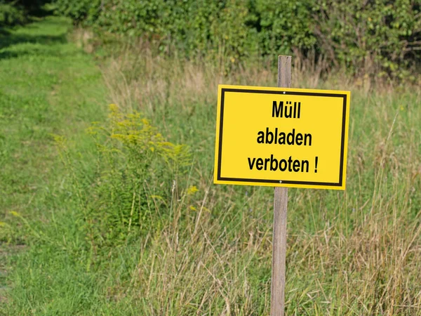 Schild Met Opdruk Muell Abladen Verboten Vertaling Het Lossen Van — Stockfoto