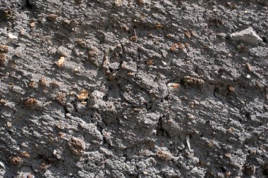 Büyük bir kayanın yakın çekimi.