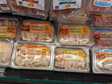 Satın Almak İçin Çeşitli Paketli Sandviç Etleri