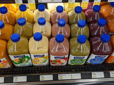 Satın Almak İçin Çeşitli Meyve Suyu İçecekleri