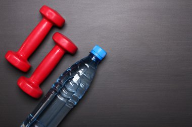 Fitness, spor, etmek, su