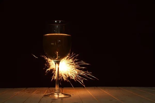 Sweet cocktail. Sparkler with champagne glass — Stock Photo, Image