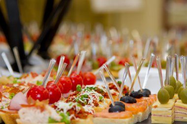 Ikram Servisi yemek, olay,