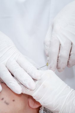 Kozmetik, enjeksiyon, plastik cerrahi yüz