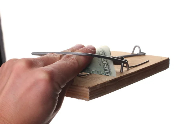 Tuzak beyaz arka plan üzerinde izole dolar faturaları ile iş, işadamı bir fare kapanı para alarak riske.