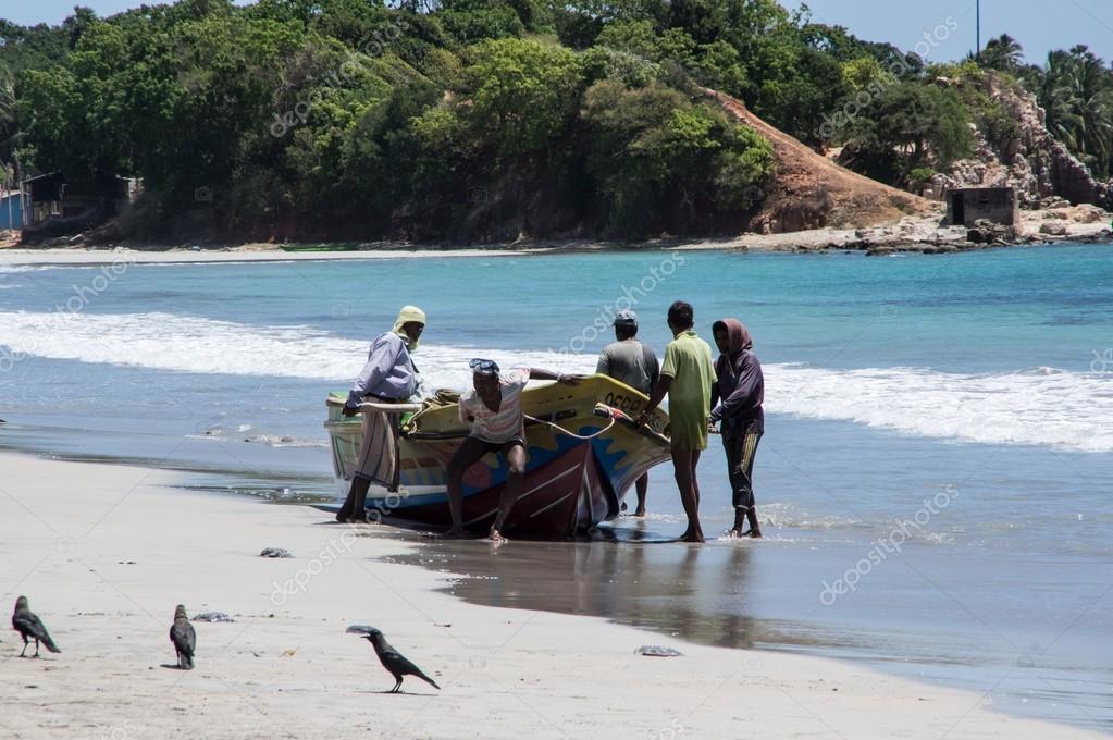 Trincomalee Sri Lanka 30 Août 2015 Pêcheurs Sur La