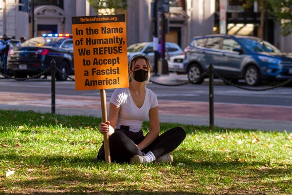 Washington Usa 2020 Blonde Woman Wearing Face Mask Due Covid — Stock Photo, Image