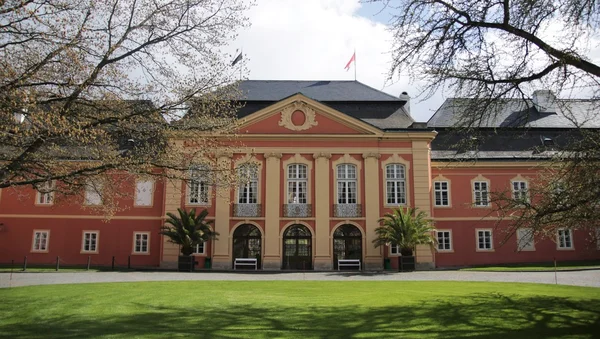 Dobris Burg in der Tschechischen Republik — Stockfoto