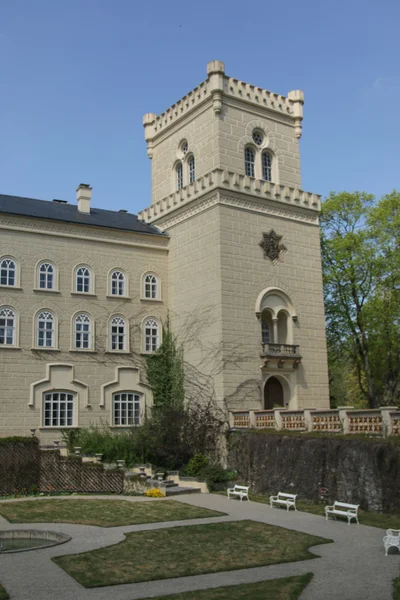 Hermoso castillo de Chyse — Foto de Stock