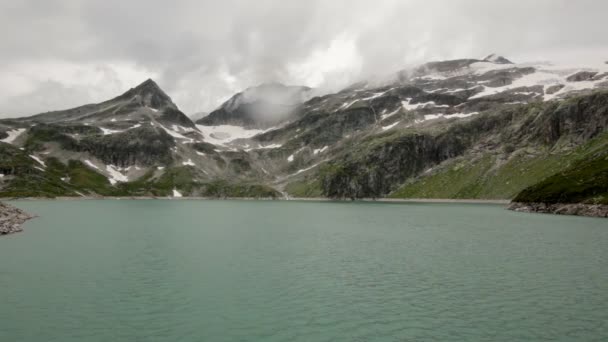 Widok z jeziora Weissee w Hohe tauern w Austrii — Wideo stockowe