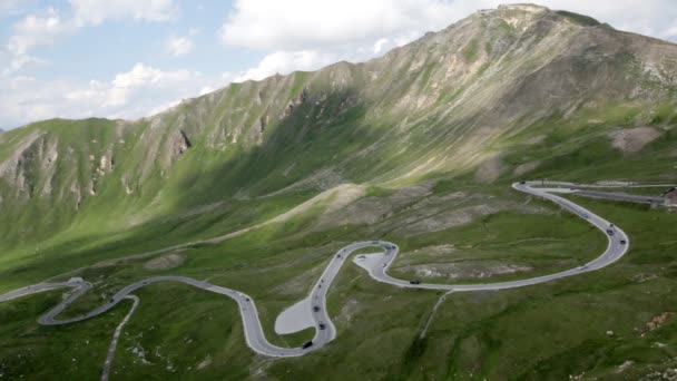 Grossglockner hegyi veszélyes út, Ausztria — Stock videók