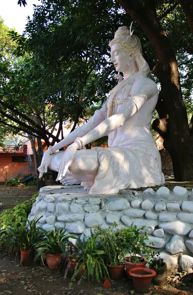 Shiva-statue i Rishikesh, India – stockfoto
