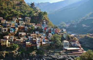Devprayag evleri 