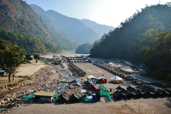 Tent camp in Himalayas — Stock Photo, Image