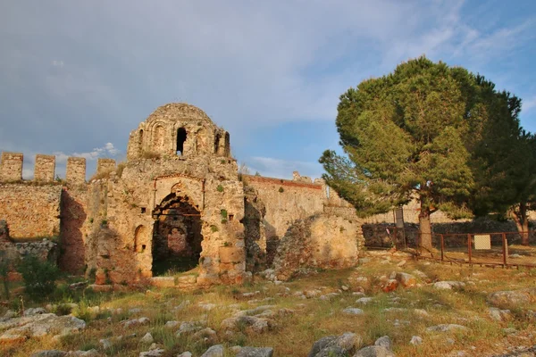 Castelo histórico em alania — Fotografia de Stock