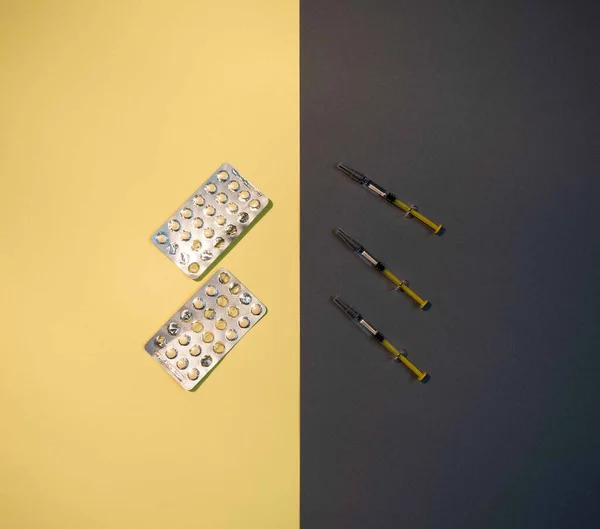 Medication Yellow Tablets Pills Arranged Abstract Yellow Grey Background Aspirin — Stock Photo, Image