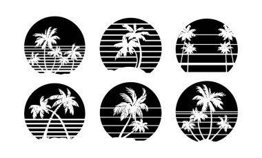 80 'ler-90' lar tarzında antika günbatımı koleksiyonu. Palmiye ağaçlarının siyah siluetleri. Logo ve rozetler için vektör tasarım şablonu. İzole edilmiş beyaz arkaplan.