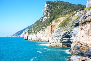 Byron mağara İtalya