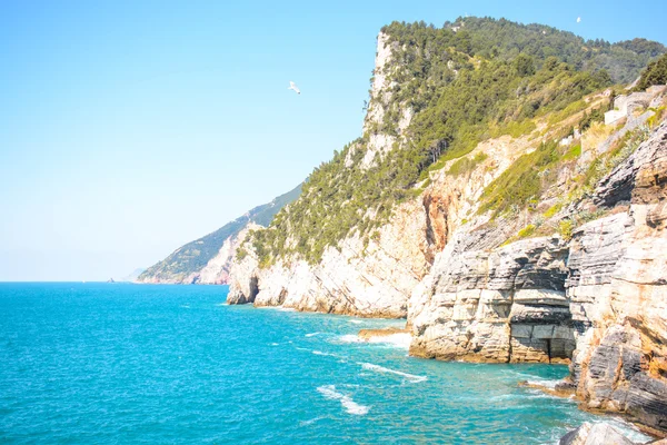 Byron mağara İtalya