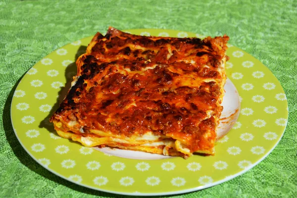 Masakan Italia Buatan Sendiri Lasagna Bolognese Asli Hanya Dengan Ragout — Stok Foto