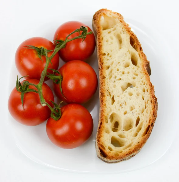地中海式ダイエット パンとトマト — ストック写真