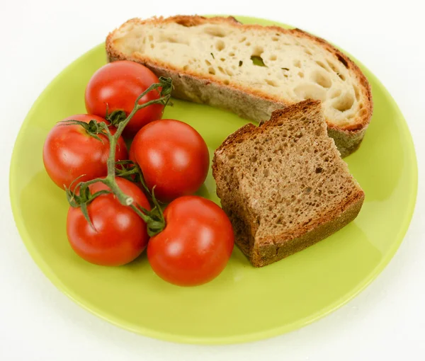 Akdeniz diyeti ekmek ve domates