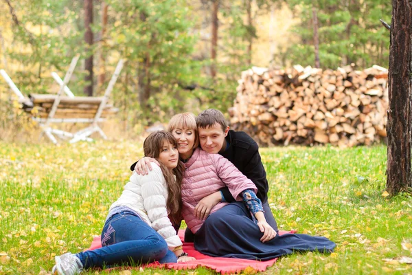 Spaziergang im Park — Stockfoto