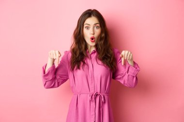 Tarz sahibi beyaz bir kadın, 