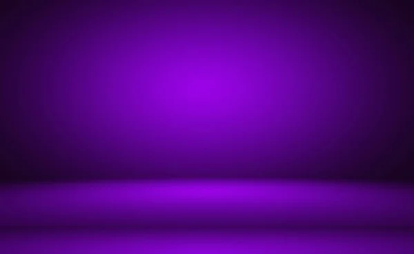 工作室背景概念-抽象空光梯度紫色工作室背景的产品.Plain Studio background. — 图库照片
