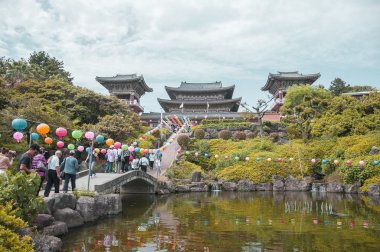 Jeju Adası, Kore - 12 Ekim: Yakcheonsa bigges tapınağıdır
