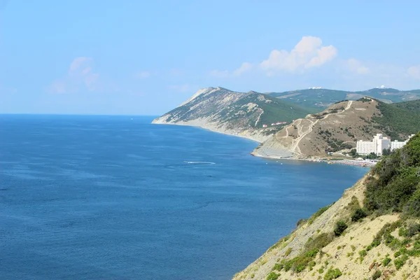 Costa del mar negro. montaña calva . — Foto de Stock