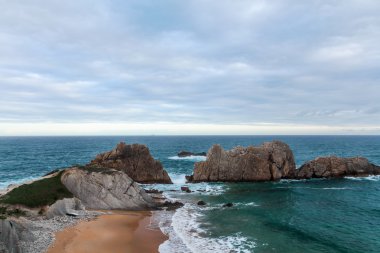 Liencres, Cantabria, İspanya Arnia beach