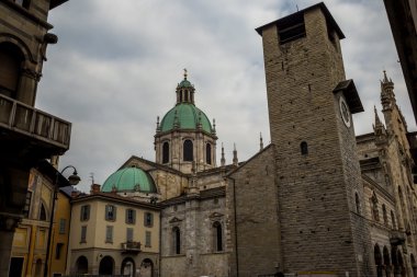 Como Duomo bulutlu bir günde