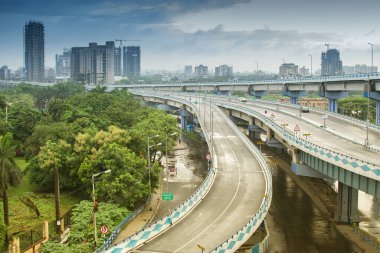 KOLKATA, Batı BENGAL, INDIA - SEPTEMBER 24. 2016: Parama Adası üstgeçidi, yaygın olarak Ma veya Maa üstgeçidi olarak bilinir Kolkata 'da 4.5 kilometre uzunluğunda bir üstgeçittir..