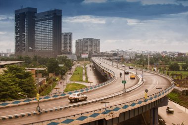 KOLKATA, Batı BENGAL, INDIA - SEPTEMBER 24. 2016: Parama Adası üstgeçidi, yaygın olarak Ma veya Maa üstgeçidi olarak bilinir Kolkata 'da 4.5 kilometre uzunluğunda bir üstgeçittir..