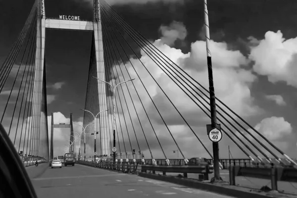 비다사가 갠지스 웨스트 콜카타 다리로 알려져 Howrah 콜카타 Kolkata 연결하는 — 스톡 사진
