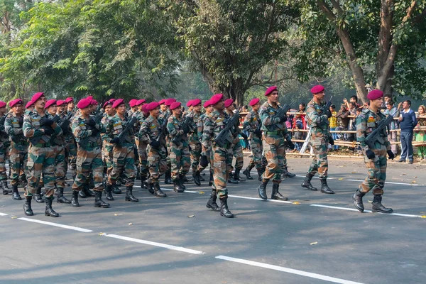 Kalkuta Bengal Zachodni Indie Stycznia 2020 Indyjscy Funkcjonariusze Sił Zbrojnych — Zdjęcie stockowe