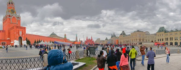 Kremlin Square Moskva Rusko Dubna 2018 Spasská Věž Moskevského Kremlu — Stock fotografie