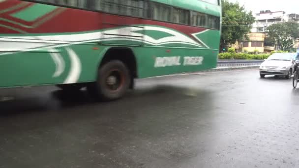Kolkata Bengala Ocidental Índia Agosto 2020 Vista Tráfego Kolkata Ônibus — Vídeo de Stock