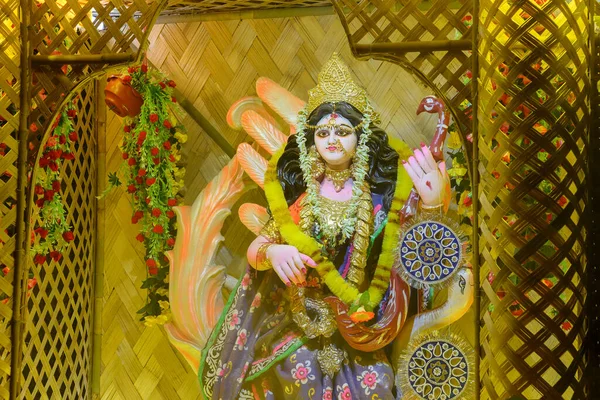 Idol Goddess Saraswati Being Worshipped Pandal Temporary Temple Night Colorful — Stock Photo, Image