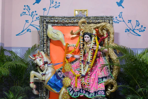 Idol Goddess Saraswati Being Worshipped Pandal Temporary Temple Night Colorful — Stock Photo, Image