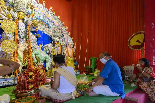 Howrah Bengal Barat India Oktober 2020 Dewi Durga Dipuja Oleh — Stok Foto