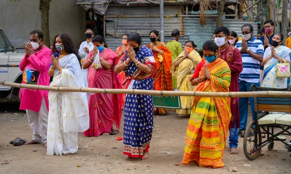 Howrah Bengal Zachodni Indie Października 2020 Zamaskowani Hinduscy Wielbiciele Wypowiadający — Zdjęcie stockowe