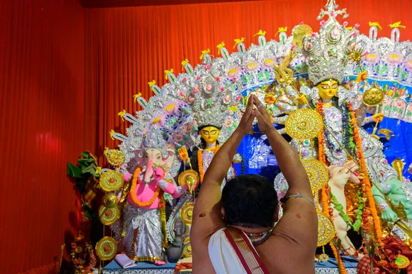 Howrah Batı Bengal Hindistan Ekim 2020 Hindu Rahipler Tanrıça Durga — Stok fotoğraf
