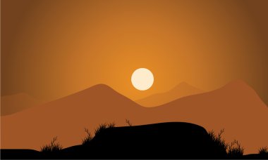 Dağlarda altın günbatımı